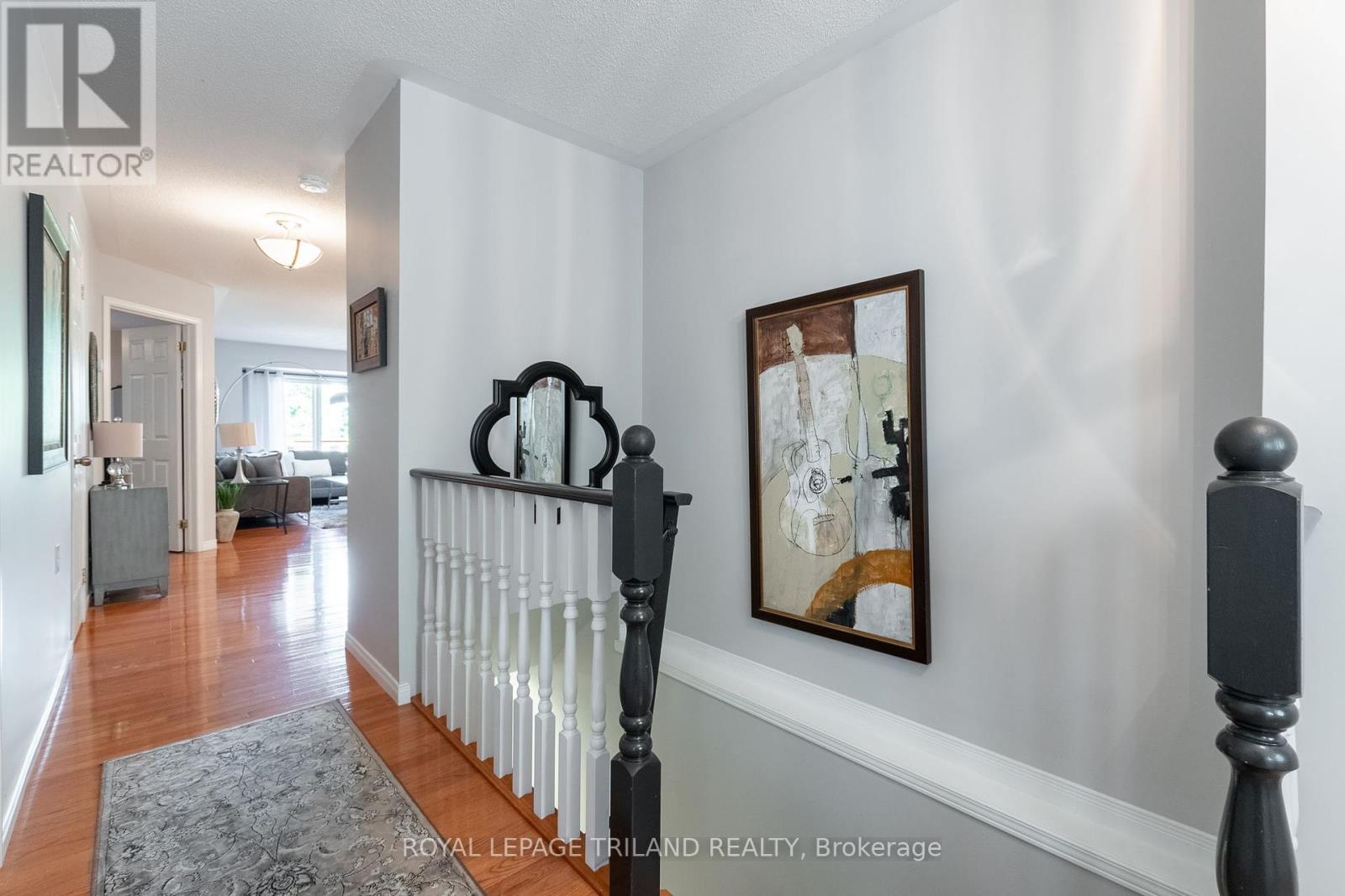 Photo 4 of 45 for 2 - 122 Sherwood Forest Square