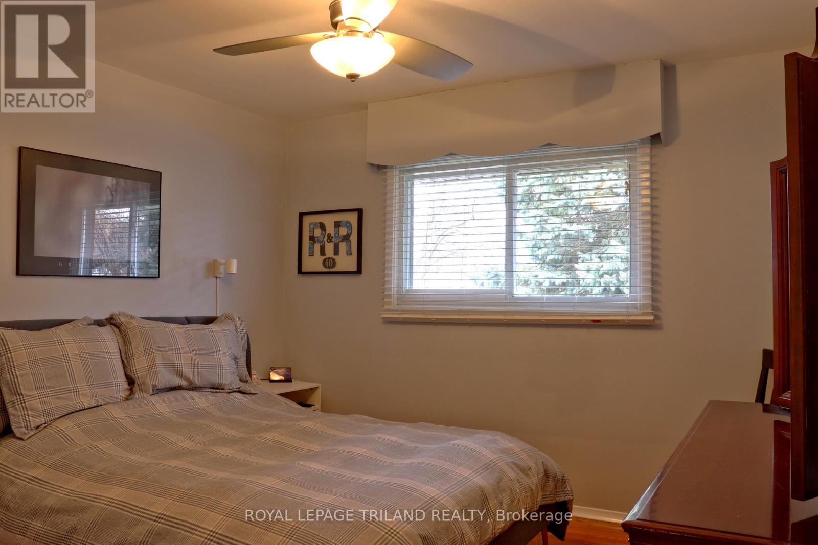 517 Beachwood Avenue, London South, Ontario  N6J 3K2 - Photo 11 - X12077653
