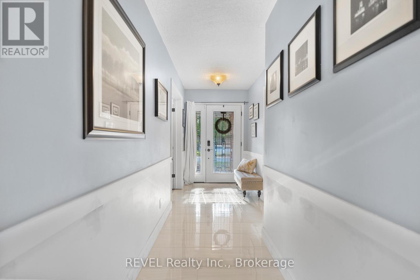 Property at 1 SPARTAN COURT image 5