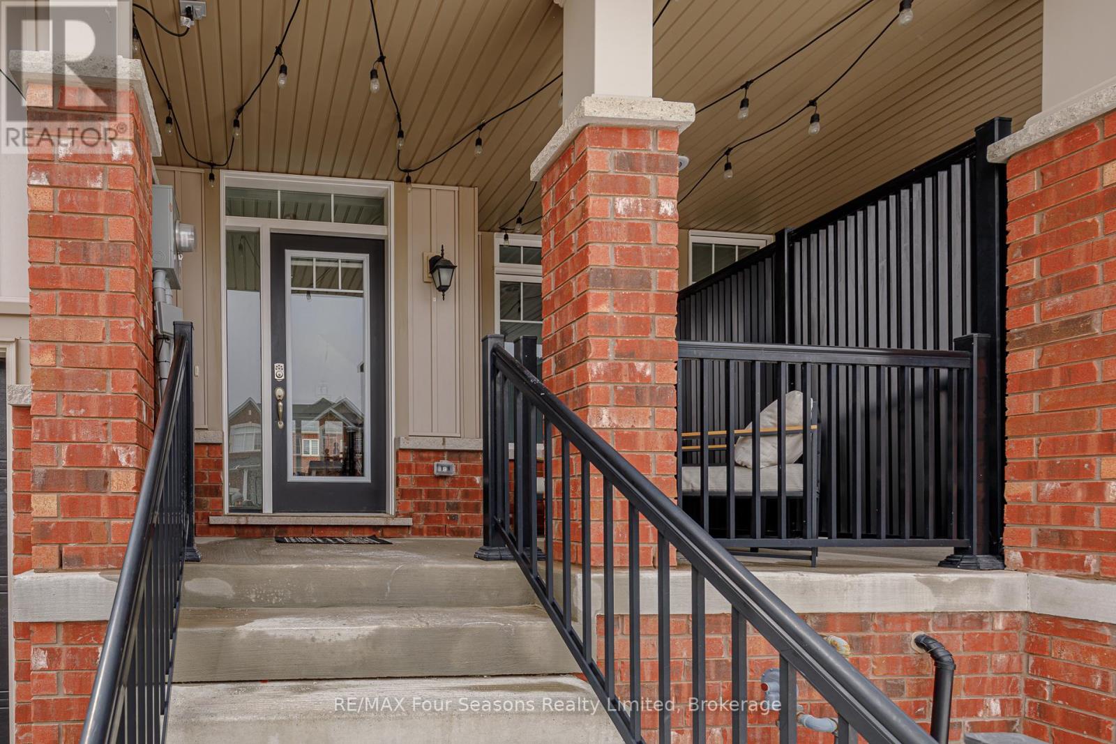 16 Barfoot Street, Collingwood, Ontario  L9Y 3Y7 - Photo 23 - S12077584