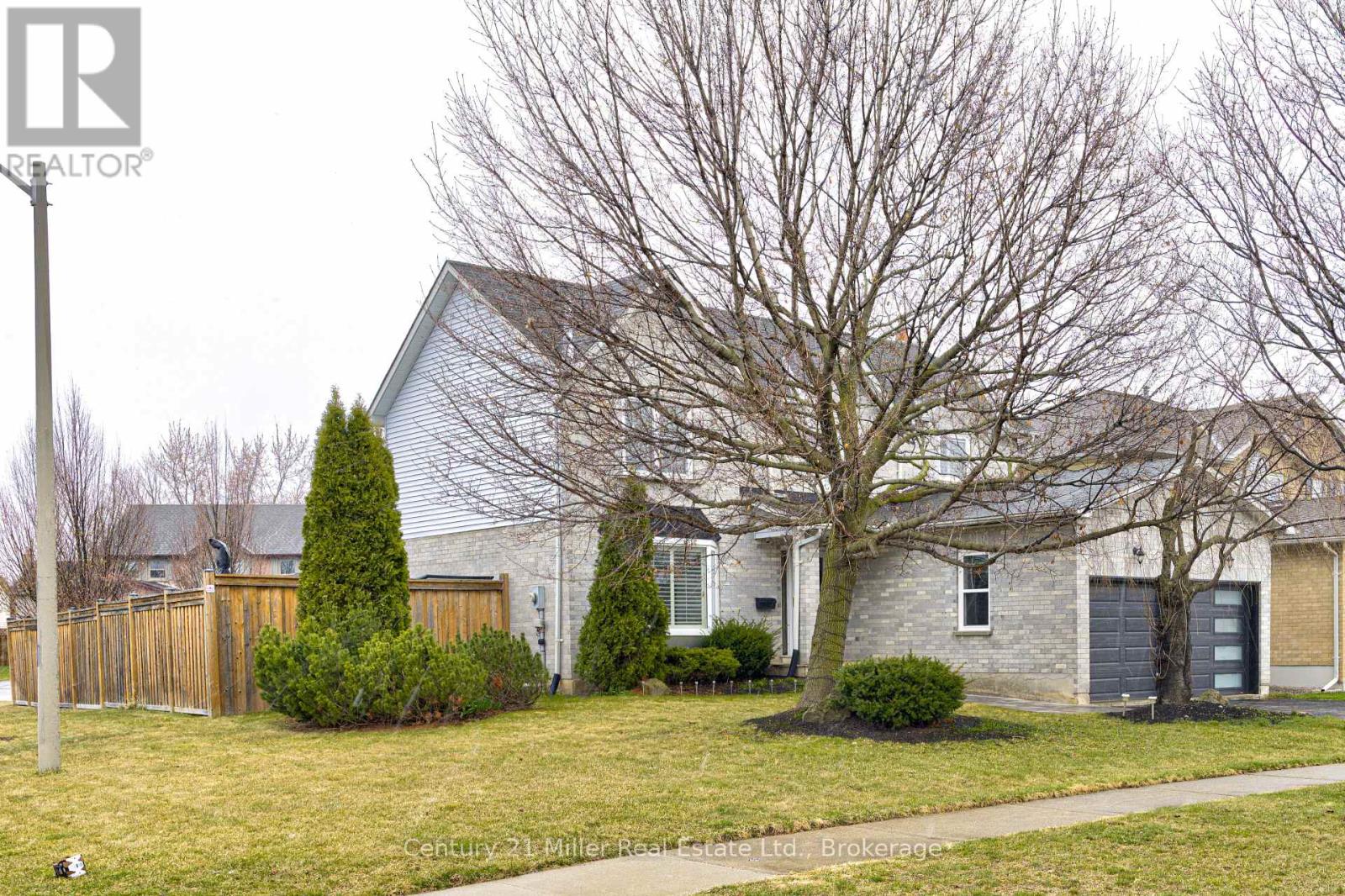 Property at 3263 MEAD CRESCENT image 2