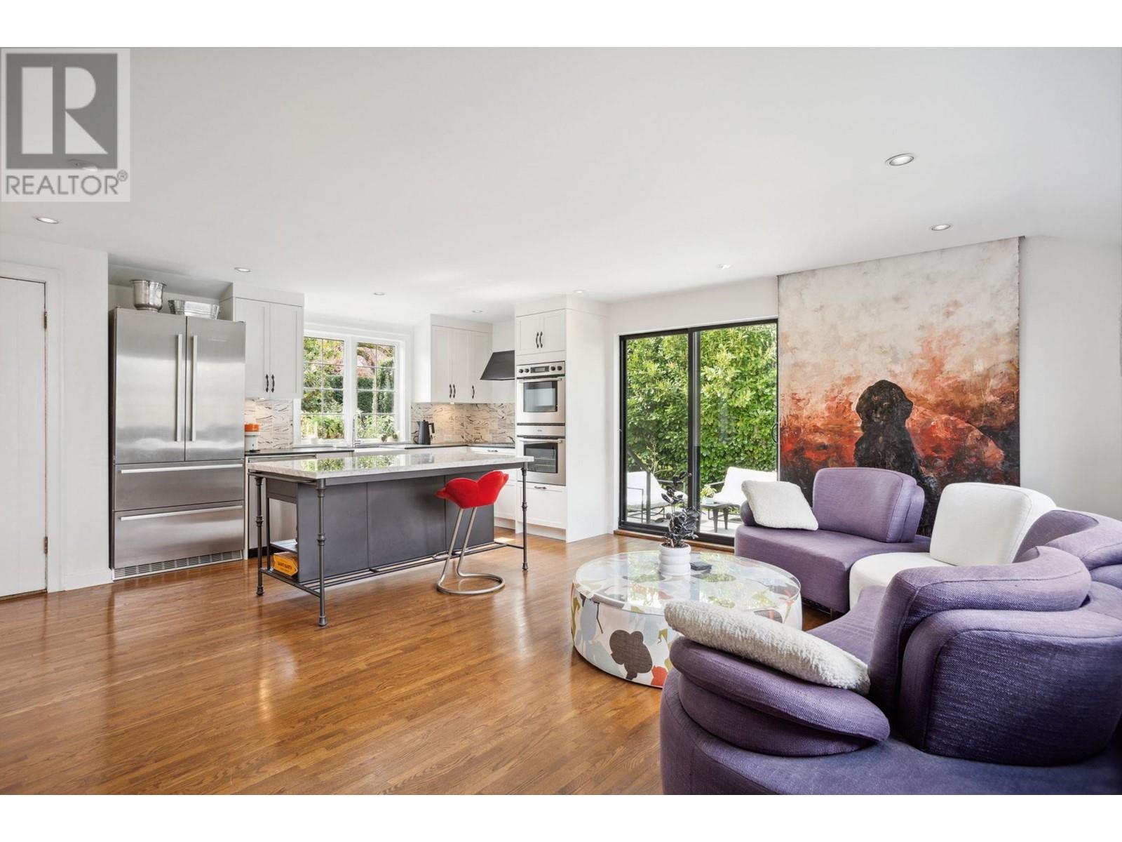 2562 Wallace Crescent, Vancouver, British Columbia  V6R 3V4 - Photo 12 - R2989235