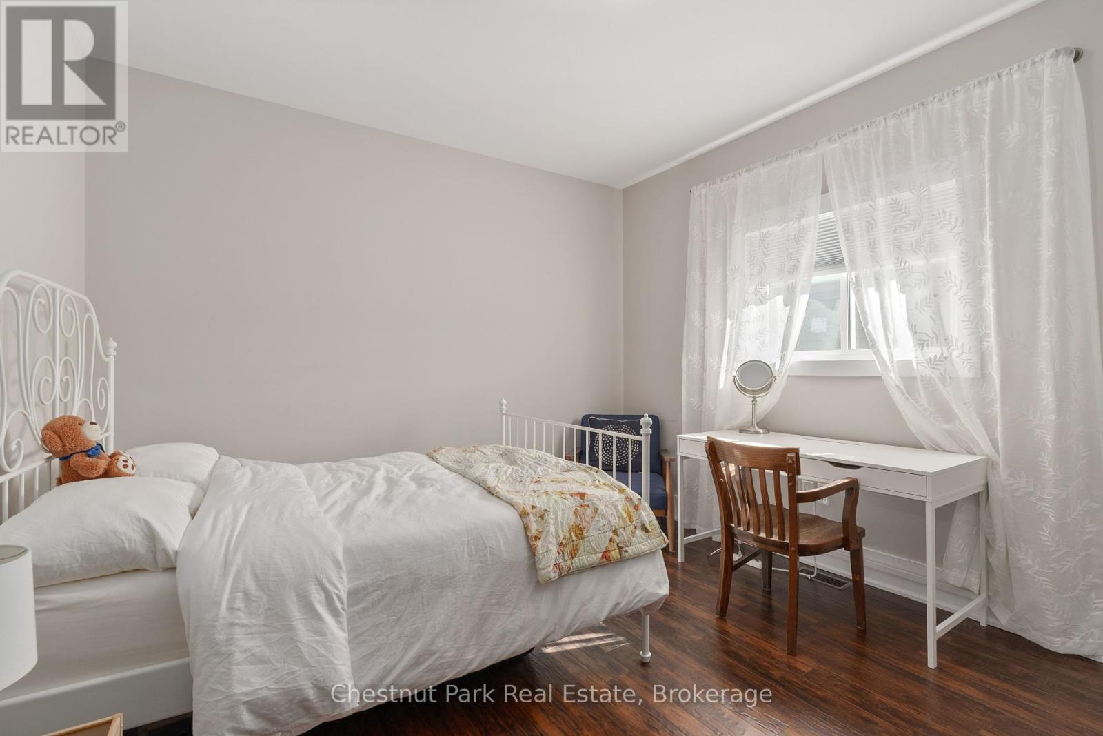 6 Millwood Court, Huntsville, Ontario  P1H 0B7 - Photo 20 - X12077593