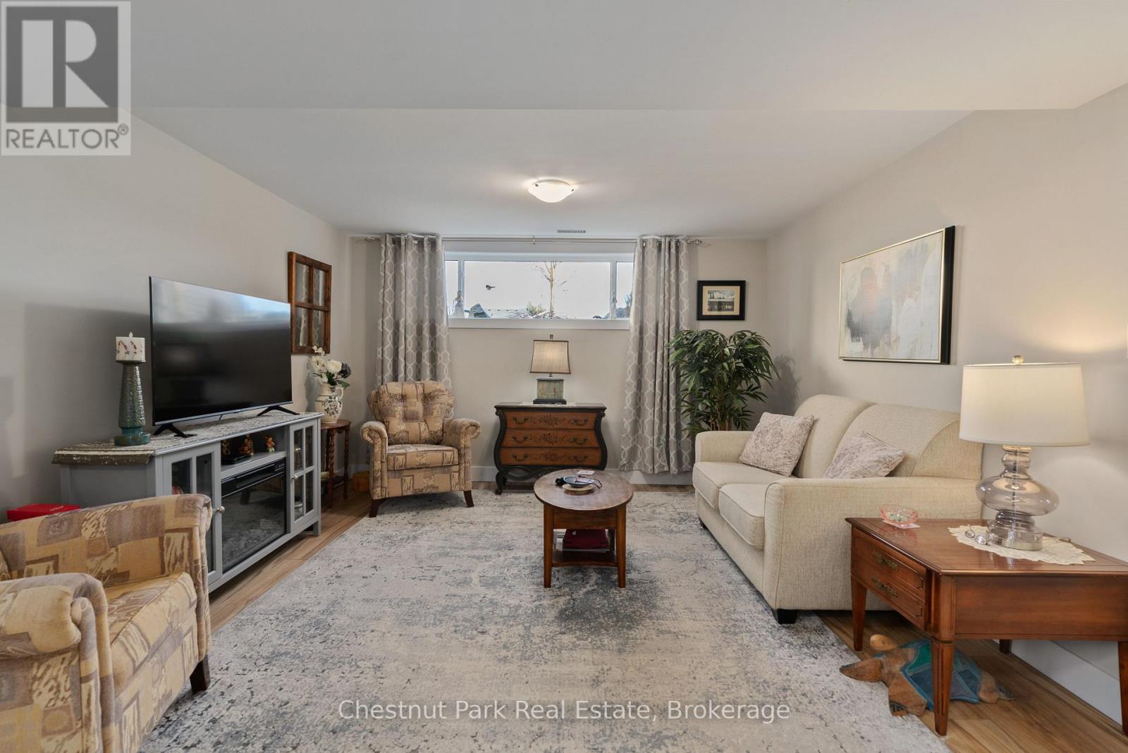 6 Millwood Court, Huntsville, Ontario  P1H 0B7 - Photo 32 - X12077593