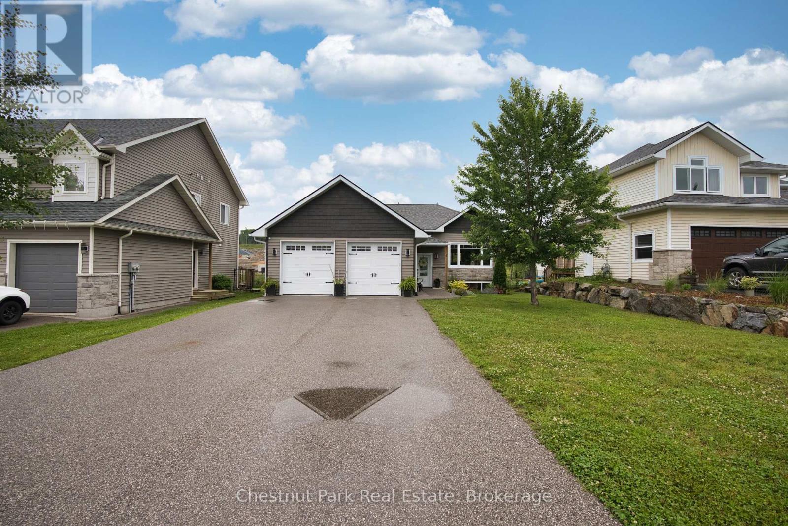 6 Millwood Court, Huntsville, Ontario  P1H 0B7 - Photo 48 - X12077593
