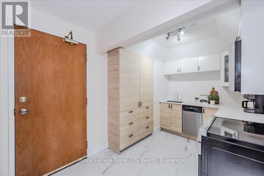 110 - 107 Bagot Street, Guelph, Ontario  N1H 8H5 - Photo 15 - X12077648