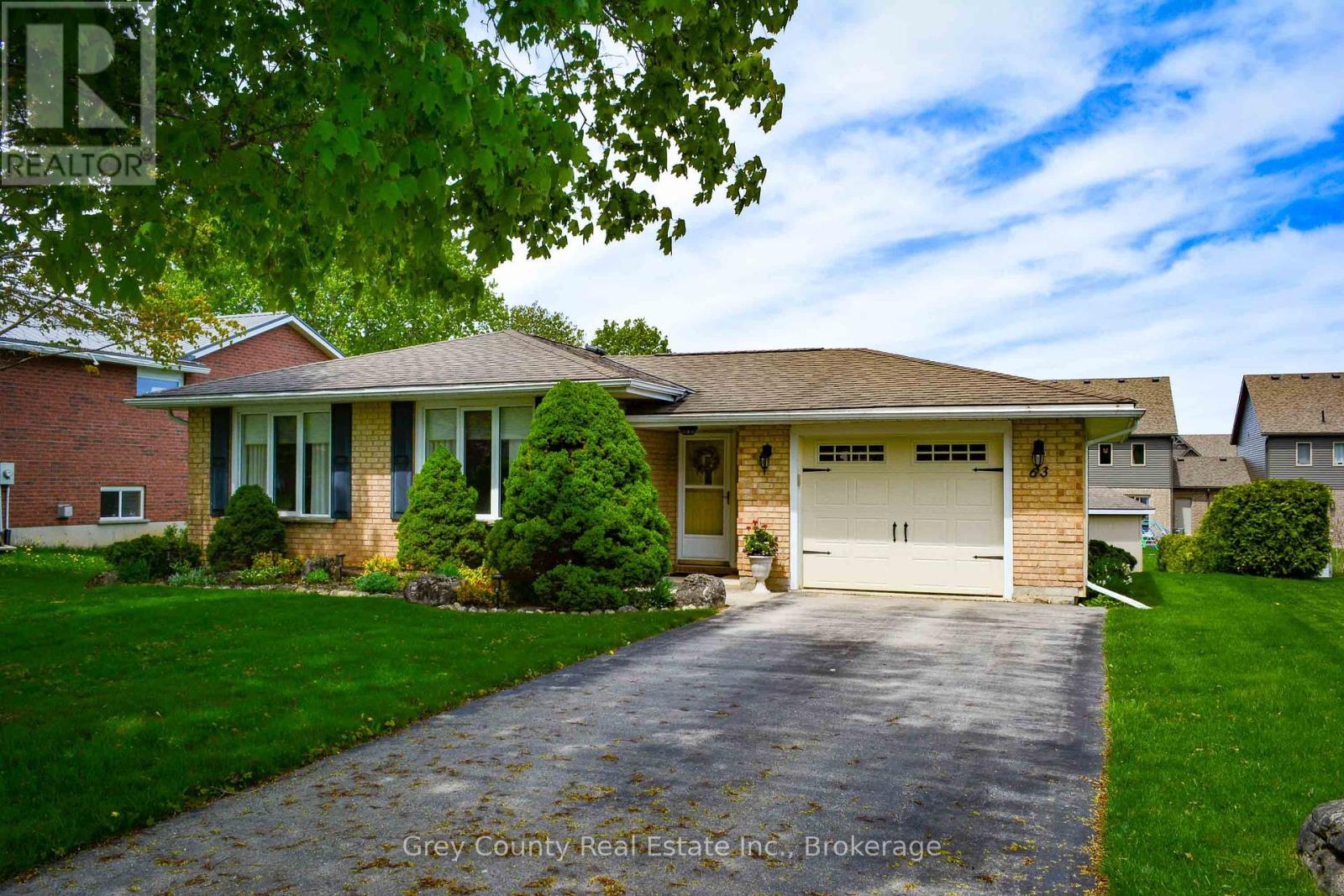 63 GRAYVIEW DRIVE, Grey Highlands, Ontario