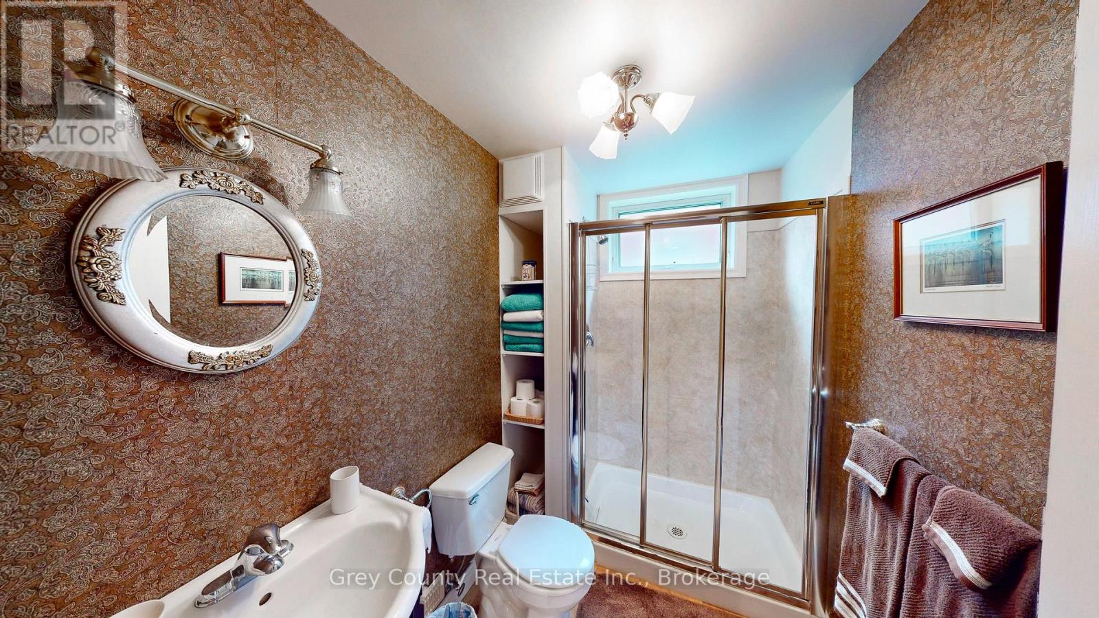 63 Grayview Drive, Grey Highlands, Ontario  N0C 1H0 - Photo 35 - X12077651