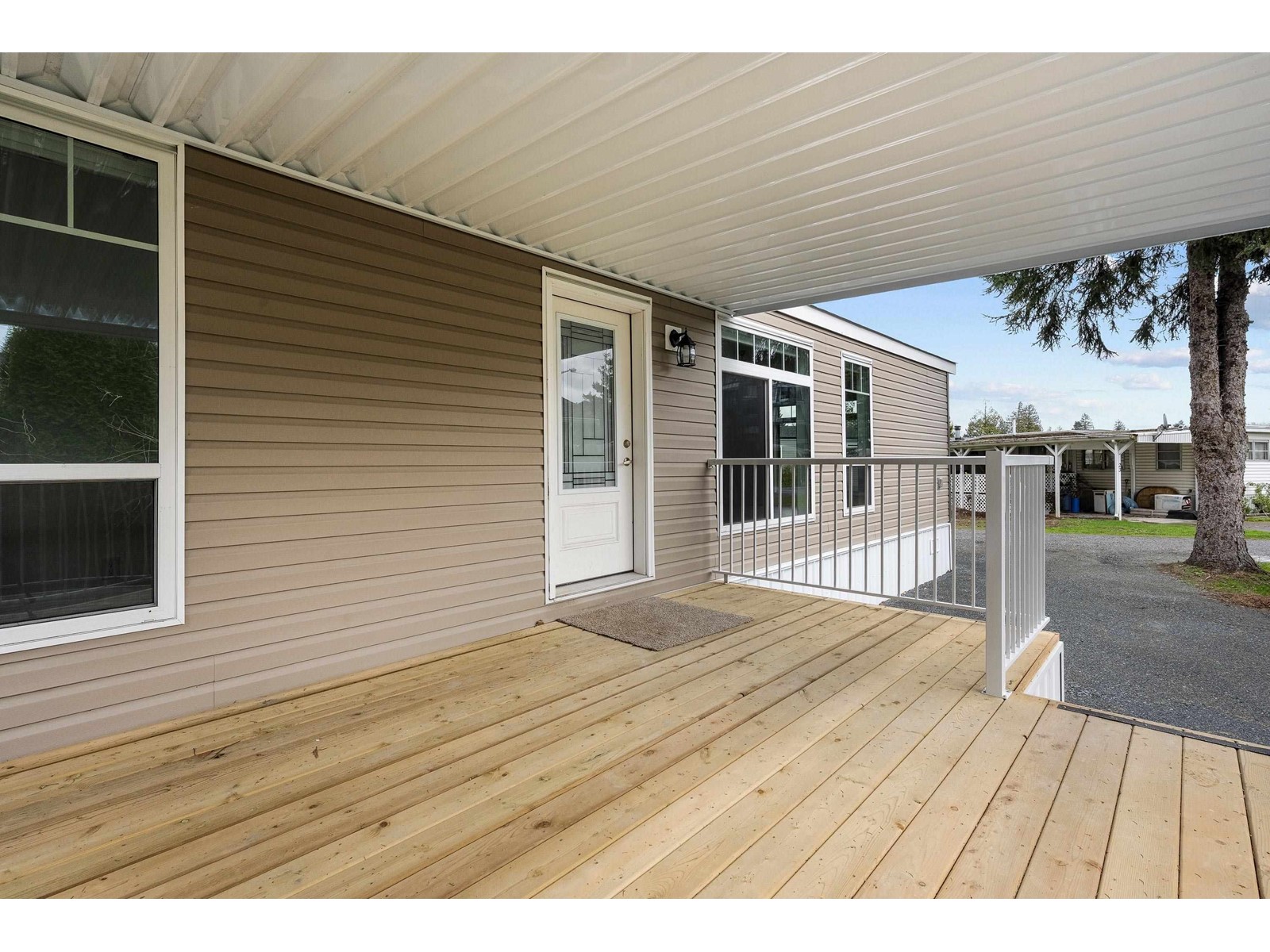 Property at 14 6035 VEDDER ROAD image 5