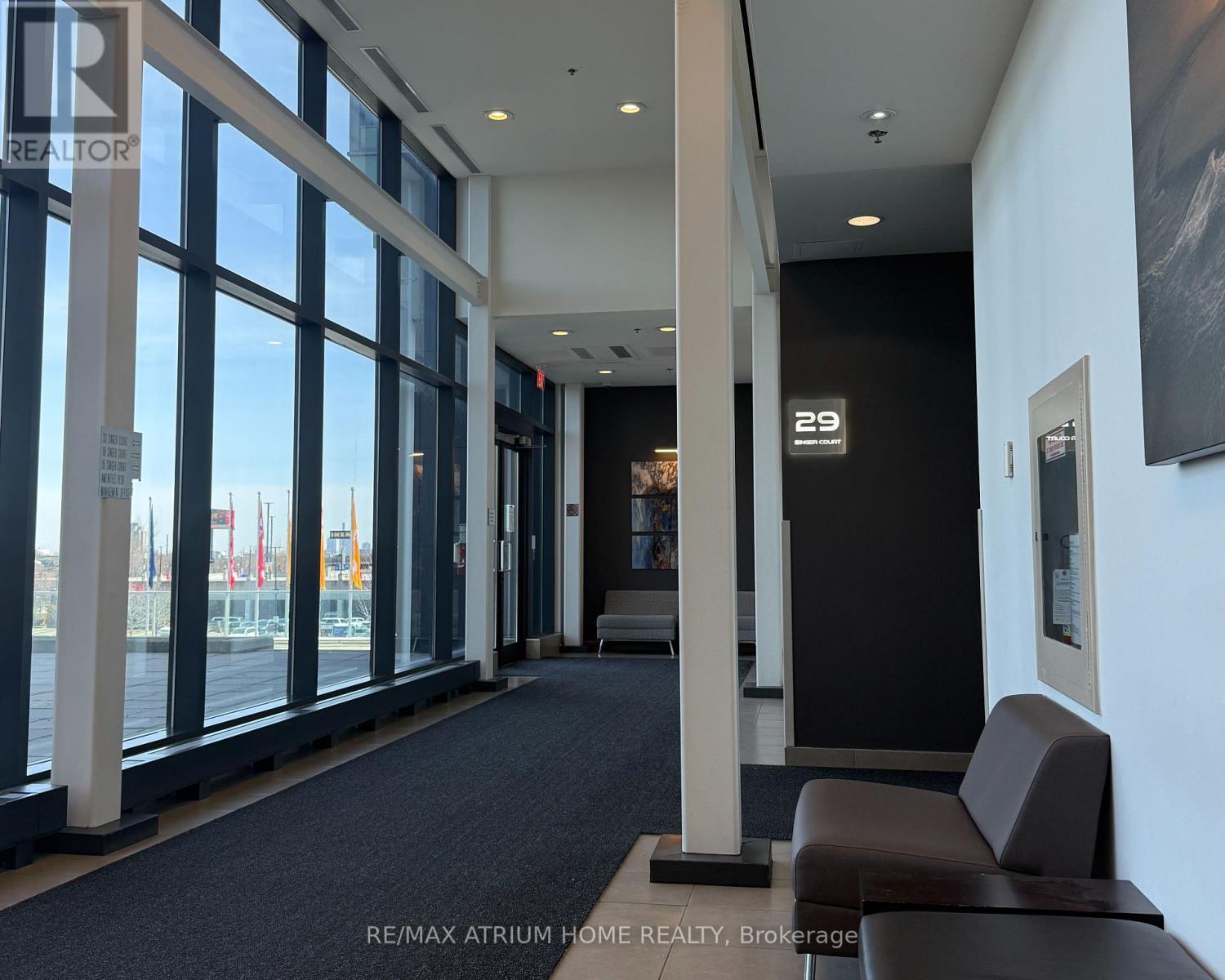 1502 - 29 Singer Court, Toronto, Ontario  M2K 0B3 - Photo 2 - C12077600