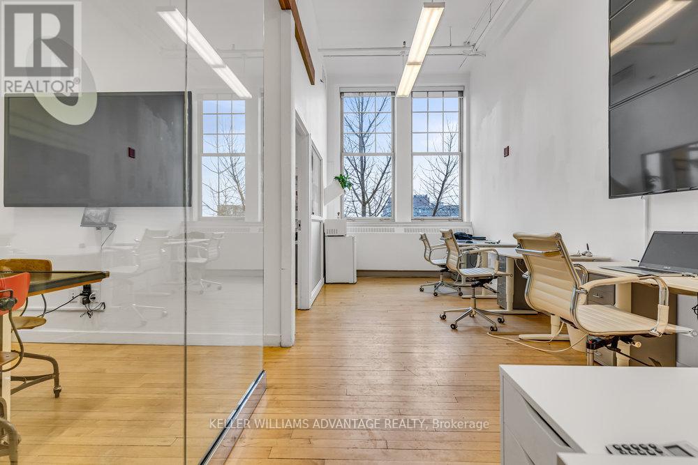 306 - 180 Shaw Street, Toronto, Ontario  M6J 2W5 - Photo 11 - C12077667
