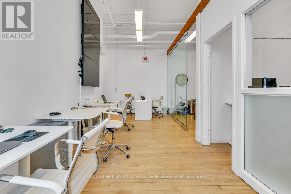 306 - 180 Shaw Street, Toronto, Ontario  M6J 2W5 - Photo 12 - C12077667