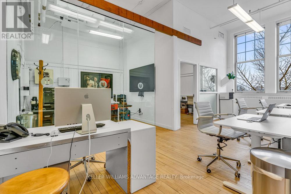 306 - 180 Shaw Street, Toronto, Ontario  M6J 2W5 - Photo 8 - C12077667