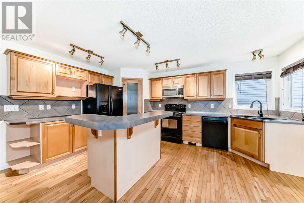 Property at 196 Coventry Hills Drive NE image 2