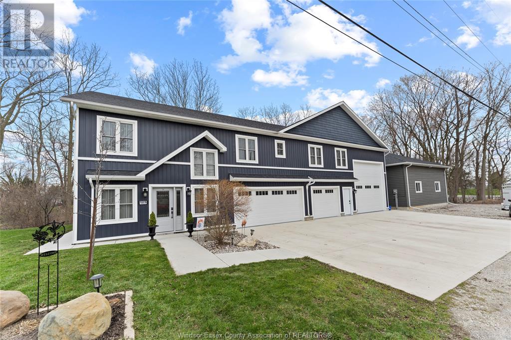 Property at 125 DAHINDA DRIVE image 3