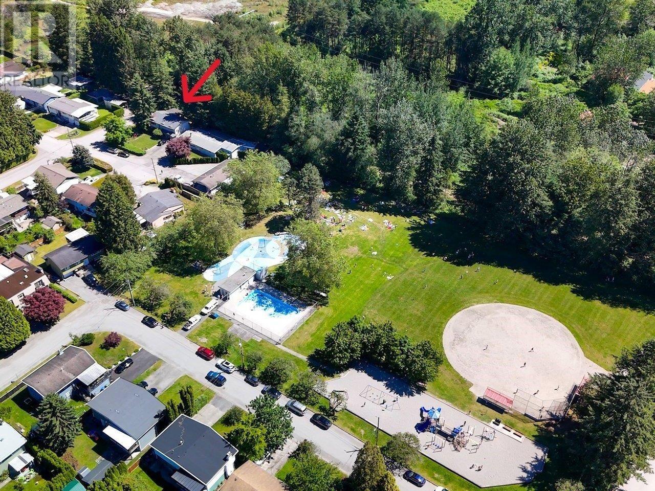 Property at 3796 ST. THOMAS STREET image 3