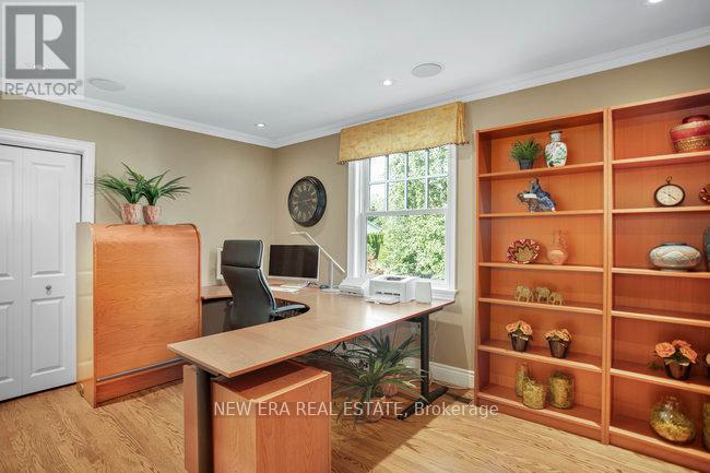 161 Dornie Road, Oakville, Ontario  L6J 4N7 - Photo 30 - W12077609