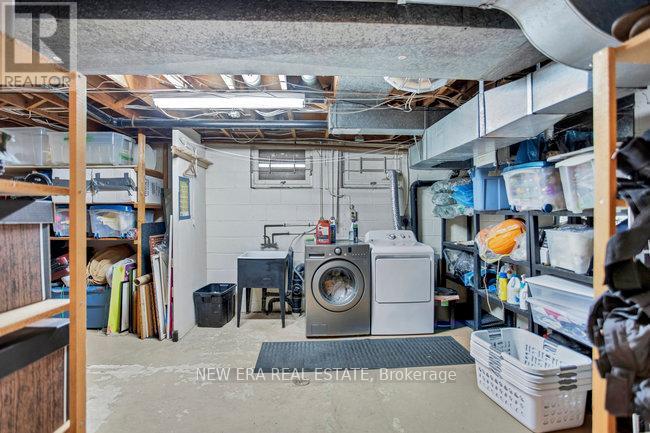 161 Dornie Road, Oakville, Ontario  L6J 4N7 - Photo 36 - W12077609