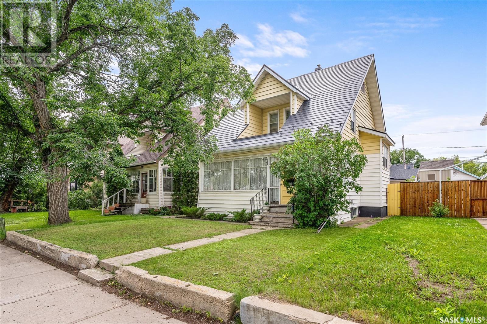 Property at 1218 1st AVENUE NW image 2