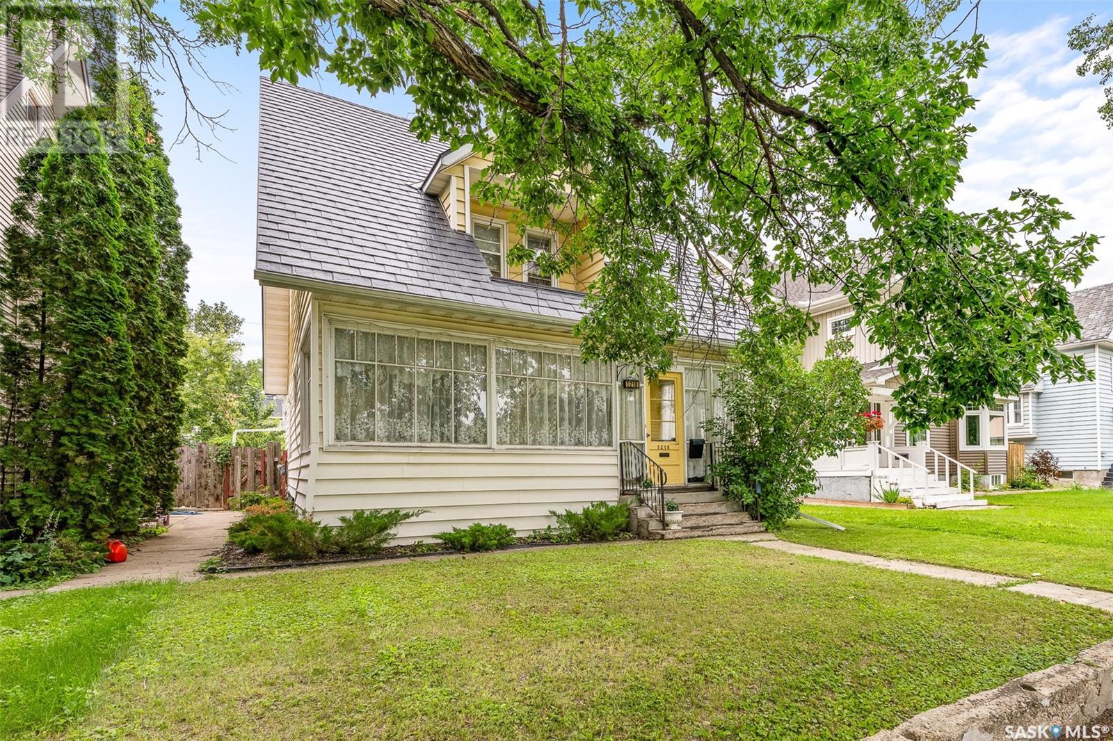 Property at 1218 1st AVENUE NW image 3