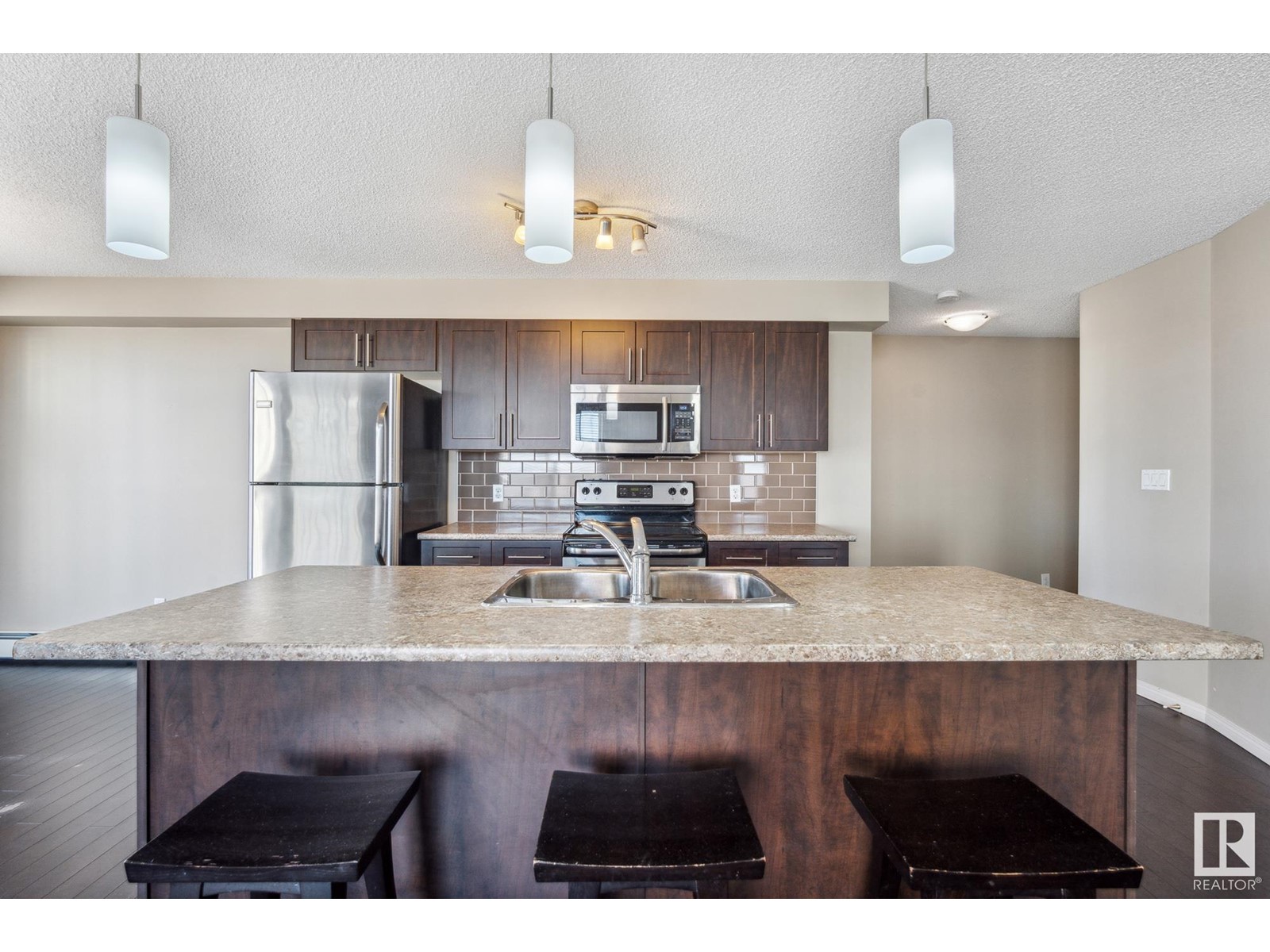 Property at #307 111 AMBLESIDE DR SW image 5