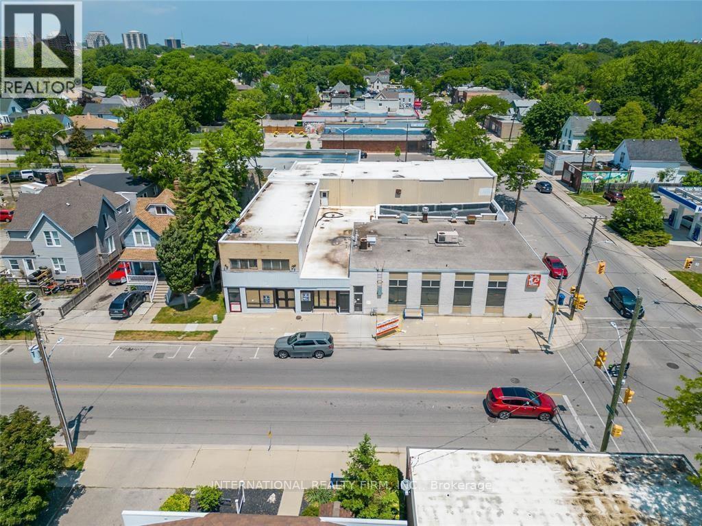330 Wellington Street, Sarnia, Ontario  N7T 1H5 - Photo 6 - X12077612