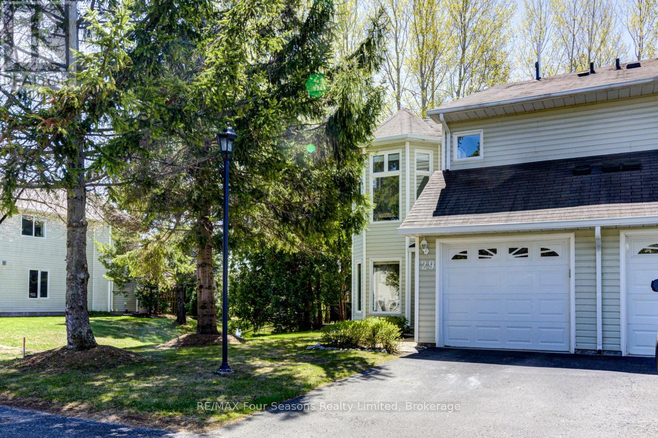 29 - 29 BARKER BOULEVARD, Collingwood, Ontario