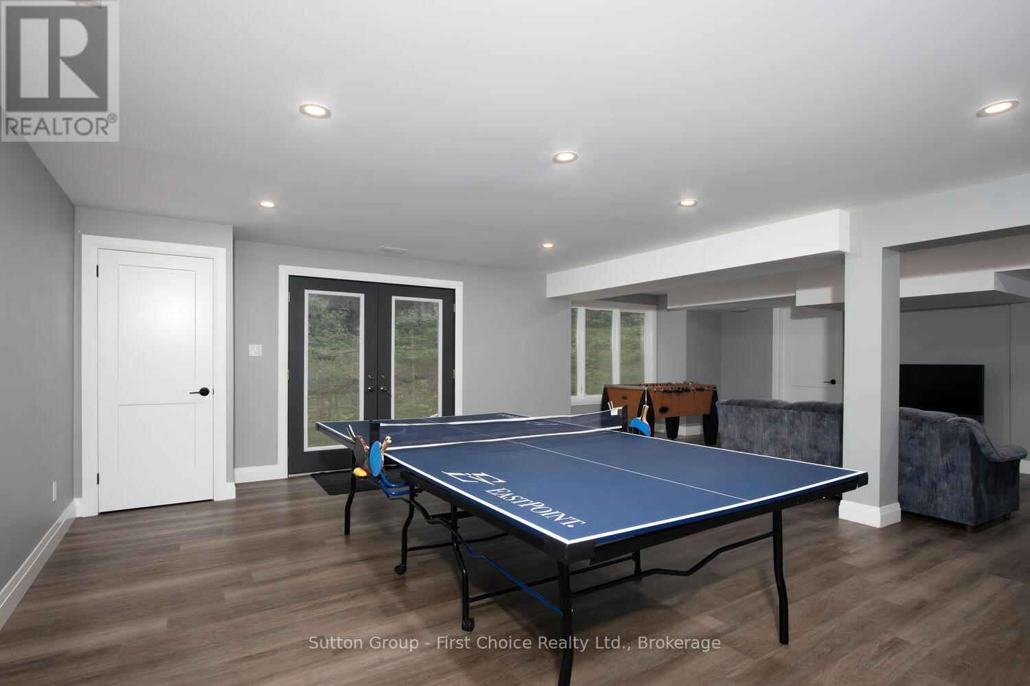 10263 Daniel Avenue, Lambton Shores, Ontario  N0M 1T0 - Photo 27 - X12077724