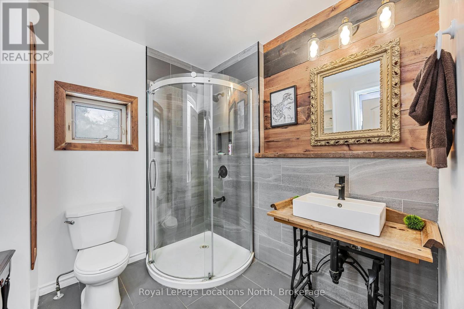 148 Marsh Street, Blue Mountains, Ontario  N0H 1J0 - Photo 15 - X12077735