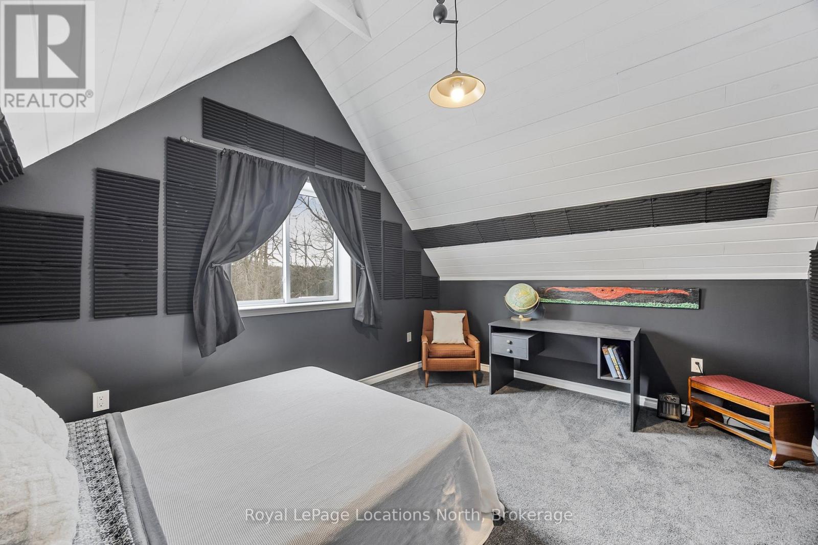 148 Marsh Street, Blue Mountains, Ontario  N0H 1J0 - Photo 20 - X12077735