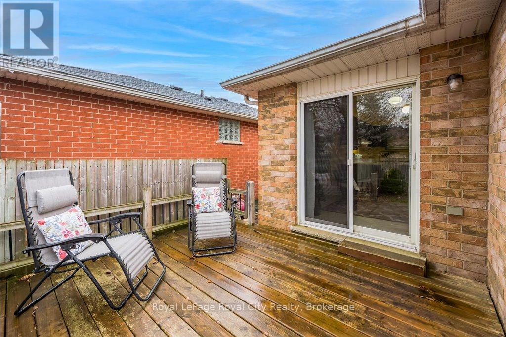 85 Inverness Drive, Guelph, Ontario  N1E 6E4 - Photo 36 - X12077750