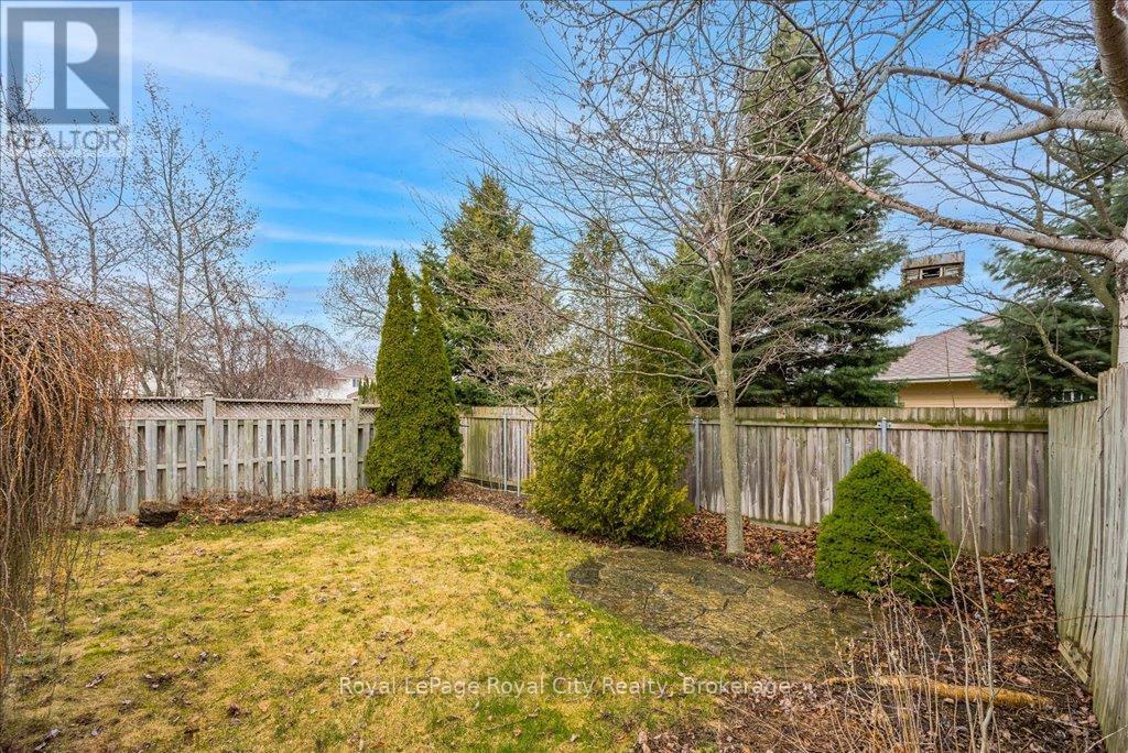 85 Inverness Drive, Guelph, Ontario  N1E 6E4 - Photo 39 - X12077750