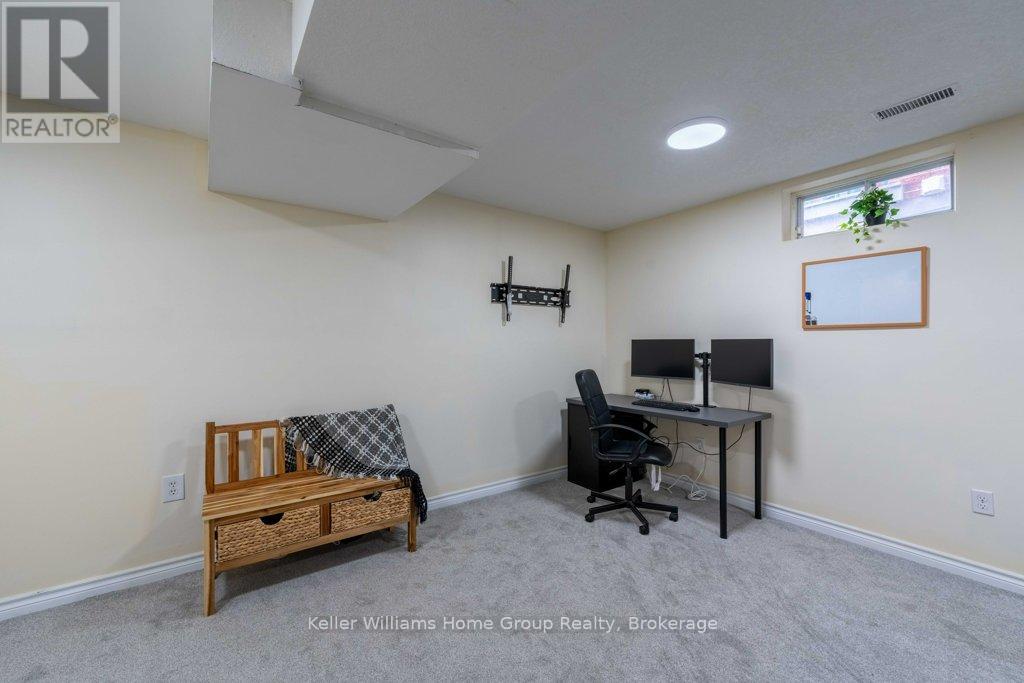 71 Watt Street, Guelph, Ontario  N1E 6W6 - Photo 24 - X12077766