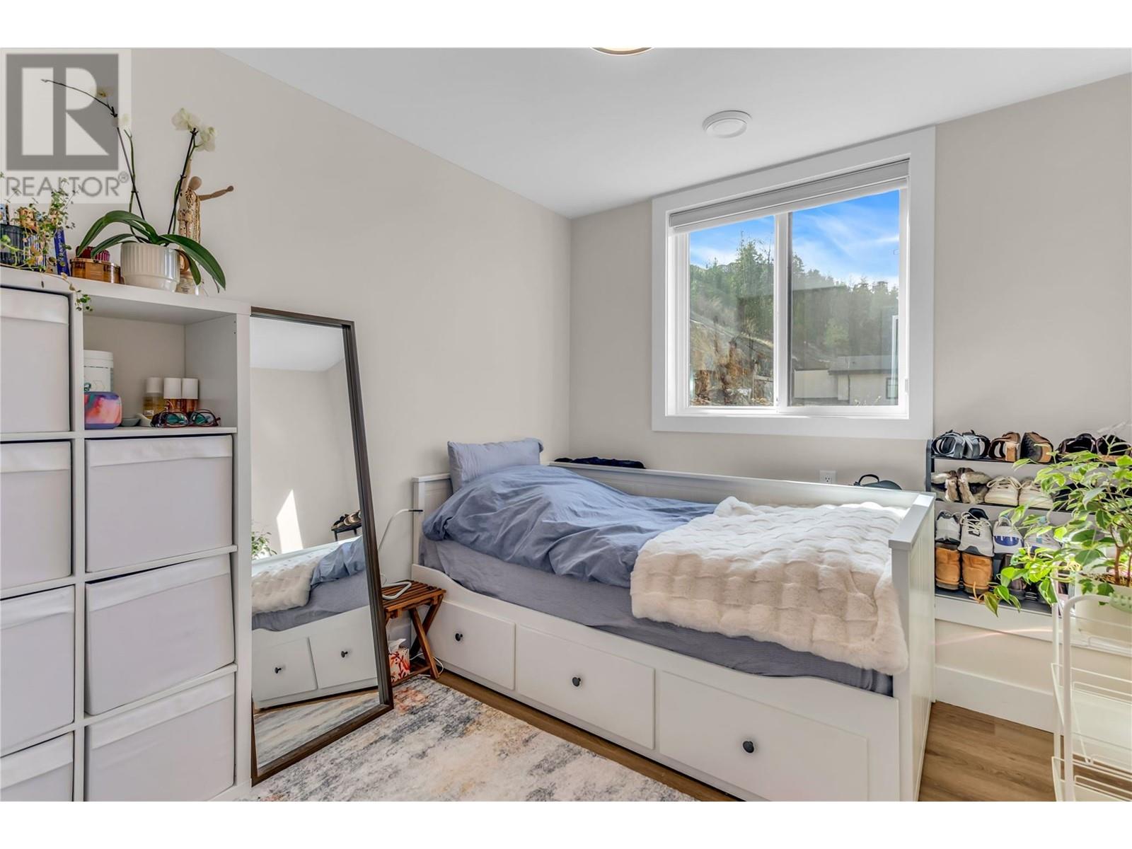 1189 Lone Pine Drive, Kelowna, British Columbia  V1P 0A5 - Photo 25 - 10341451