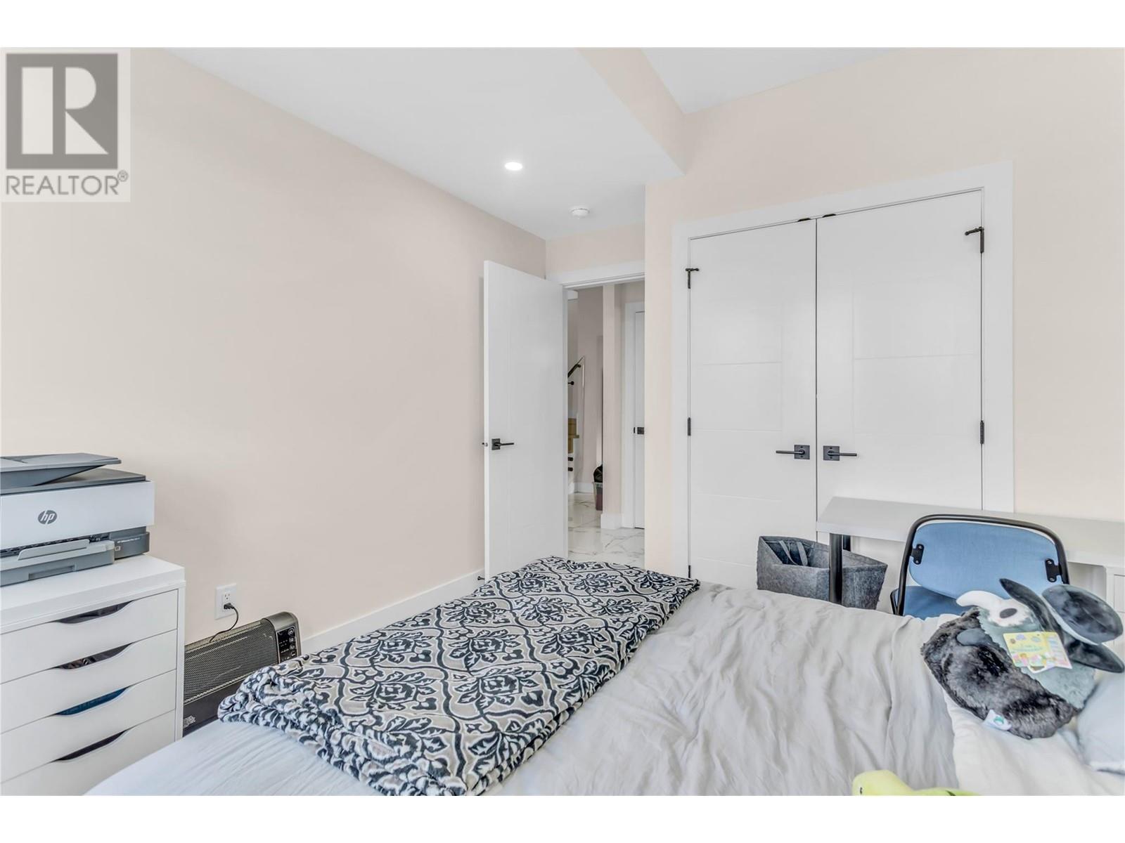 1189 Lone Pine Drive, Kelowna, British Columbia  V1P 0A5 - Photo 22 - 10341451