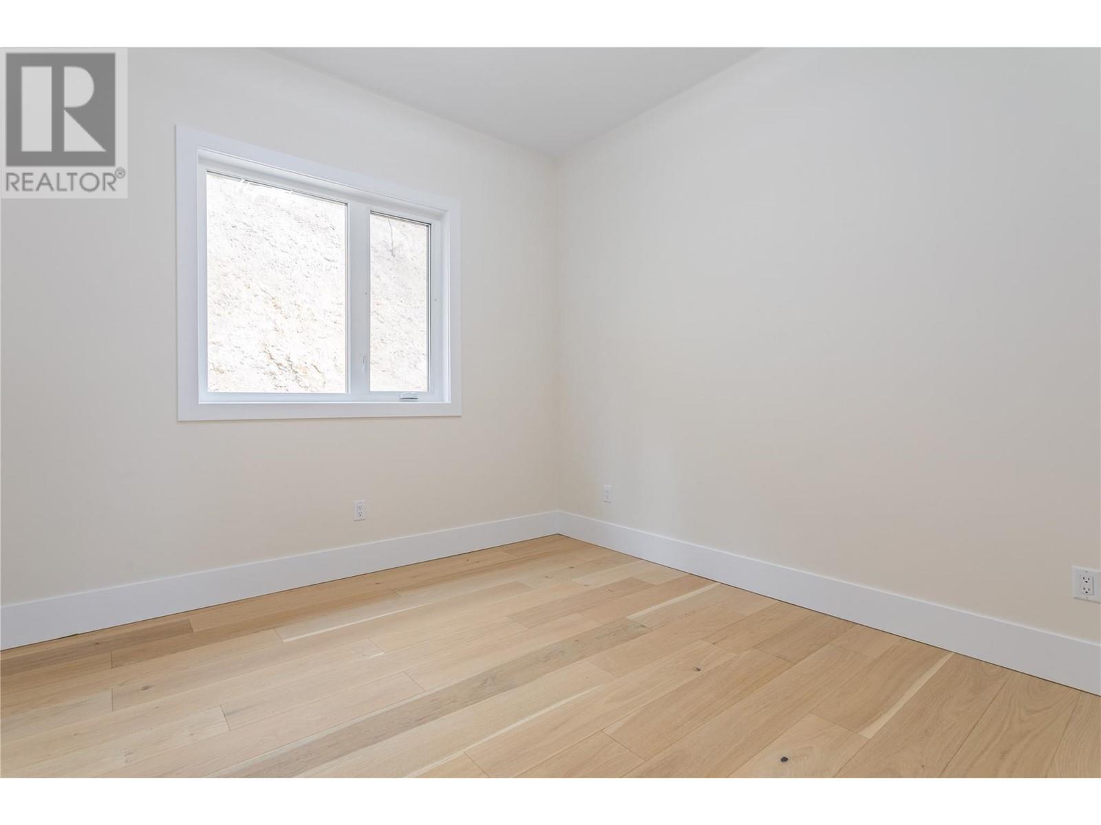 1189 Lone Pine Drive, Kelowna, British Columbia  V1P 0A5 - Photo 18 - 10341451