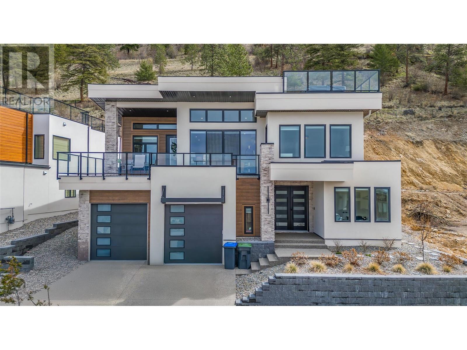 1189 Lone Pine Drive, Kelowna, British Columbia  V1P 0A5 - Photo 2 - 10341451