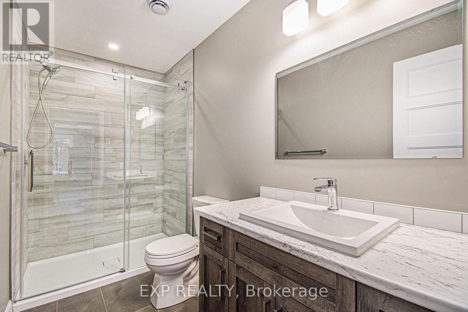 1206 Ste Marie Street, Russell, Ontario  K0A 1W0 - Photo 18 - X12077822