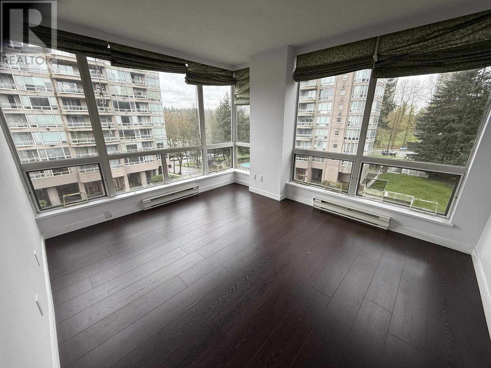 502 9633 Manchester Drive, Burnaby, British Columbia  V3N 4Y9 - Photo 9 - R2989334