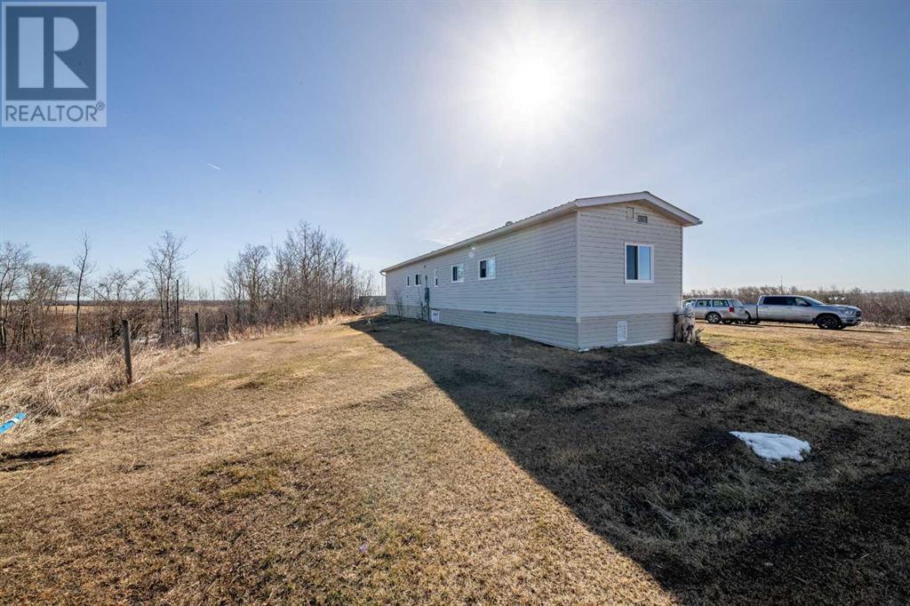 A & B, 740081 43 Range, County Of, Alberta  T0H 3C0 - Photo 4 - A2211017