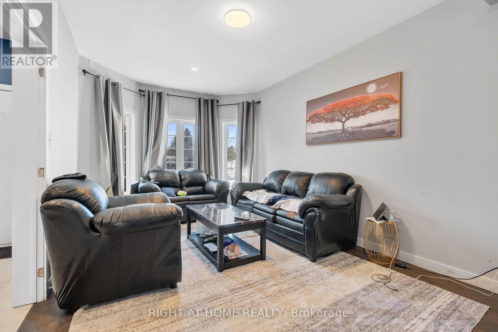 262 Livingstone Street E, Barrie, Ontario  L4M 6N6 - Photo 13 - S12077739