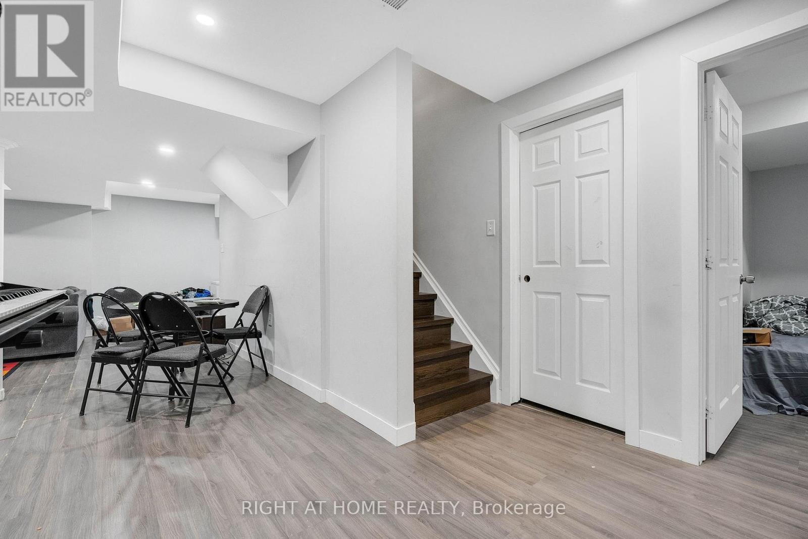 262 Livingstone Street E, Barrie, Ontario  L4M 6N6 - Photo 28 - S12077739