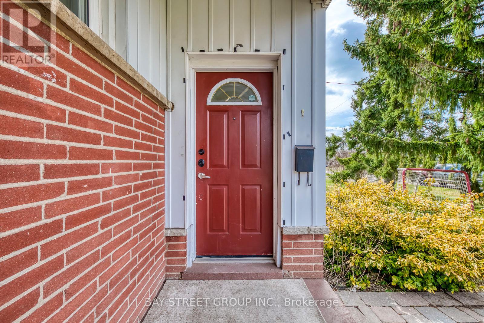Property at 445 SAMFORD PLACE image 5