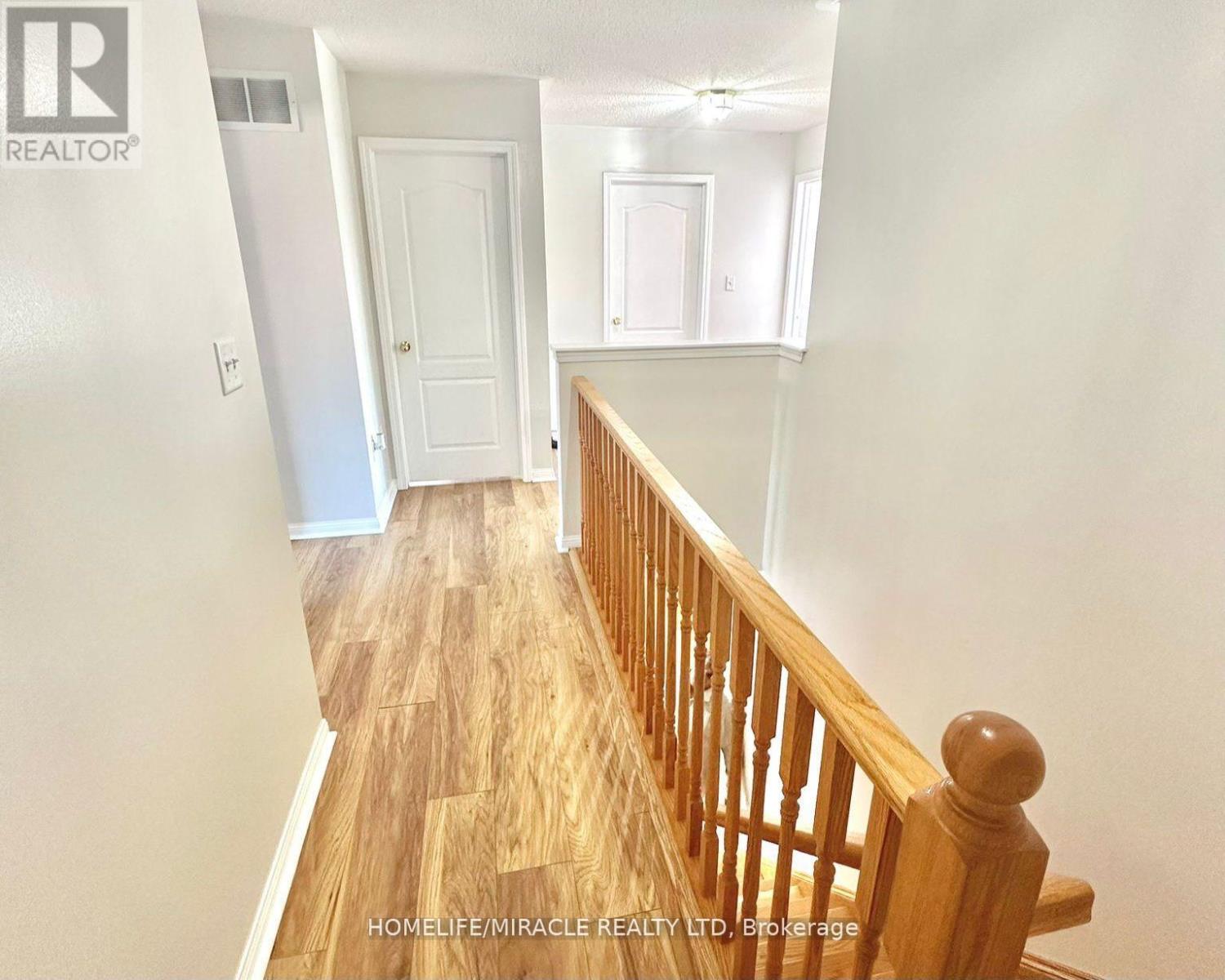 24 Zimmer Street, Brampton, Ontario  L6S 6L3 - Photo 14 - W12077726
