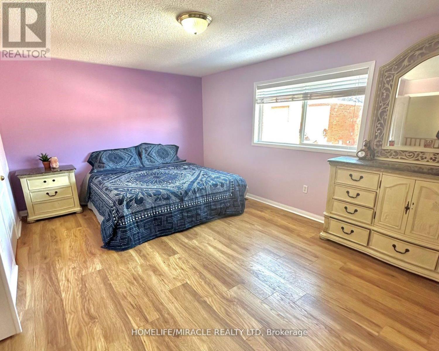24 Zimmer Street, Brampton, Ontario  L6S 6L3 - Photo 19 - W12077726