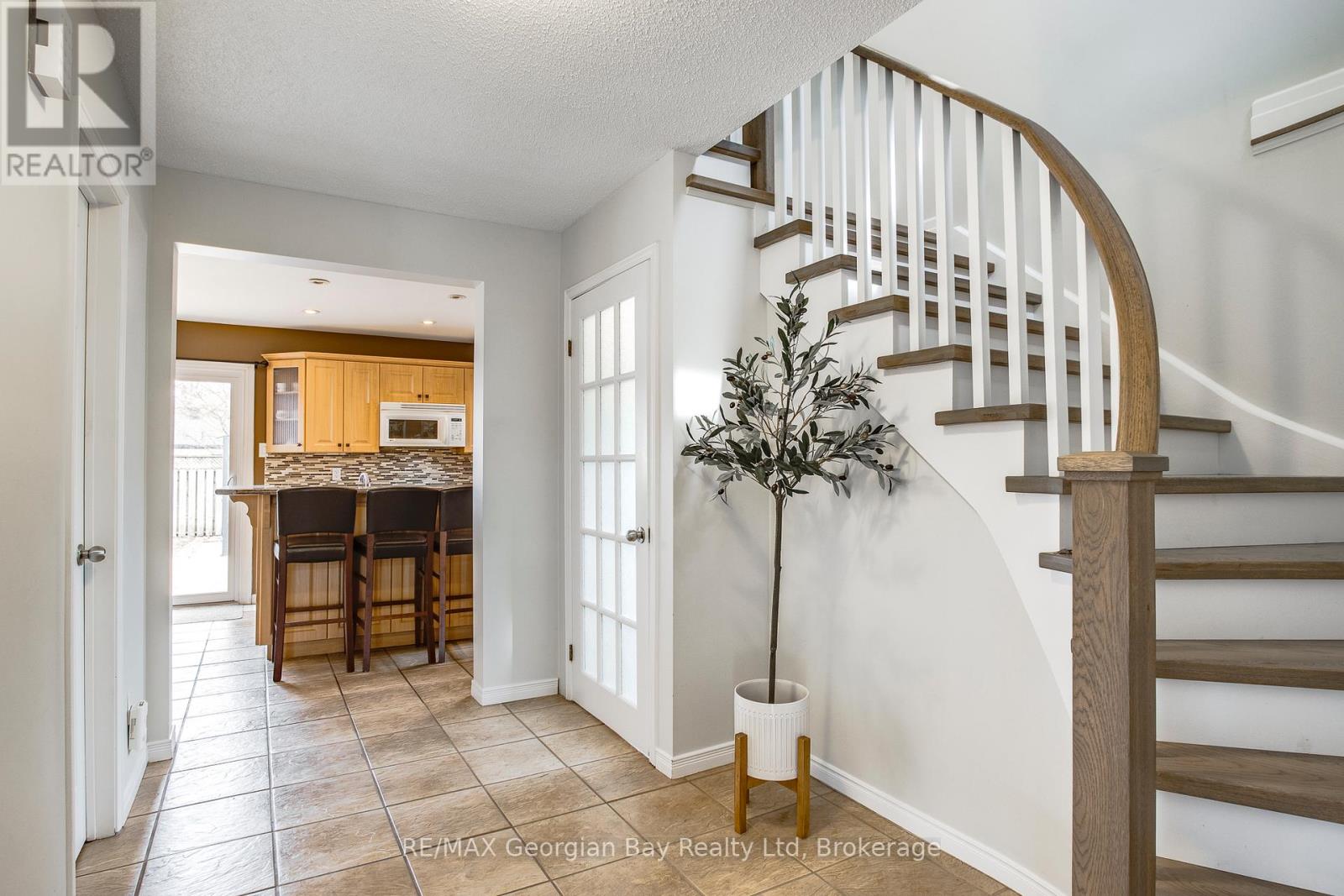 Property at 992 DOMINION AVENUE image 5