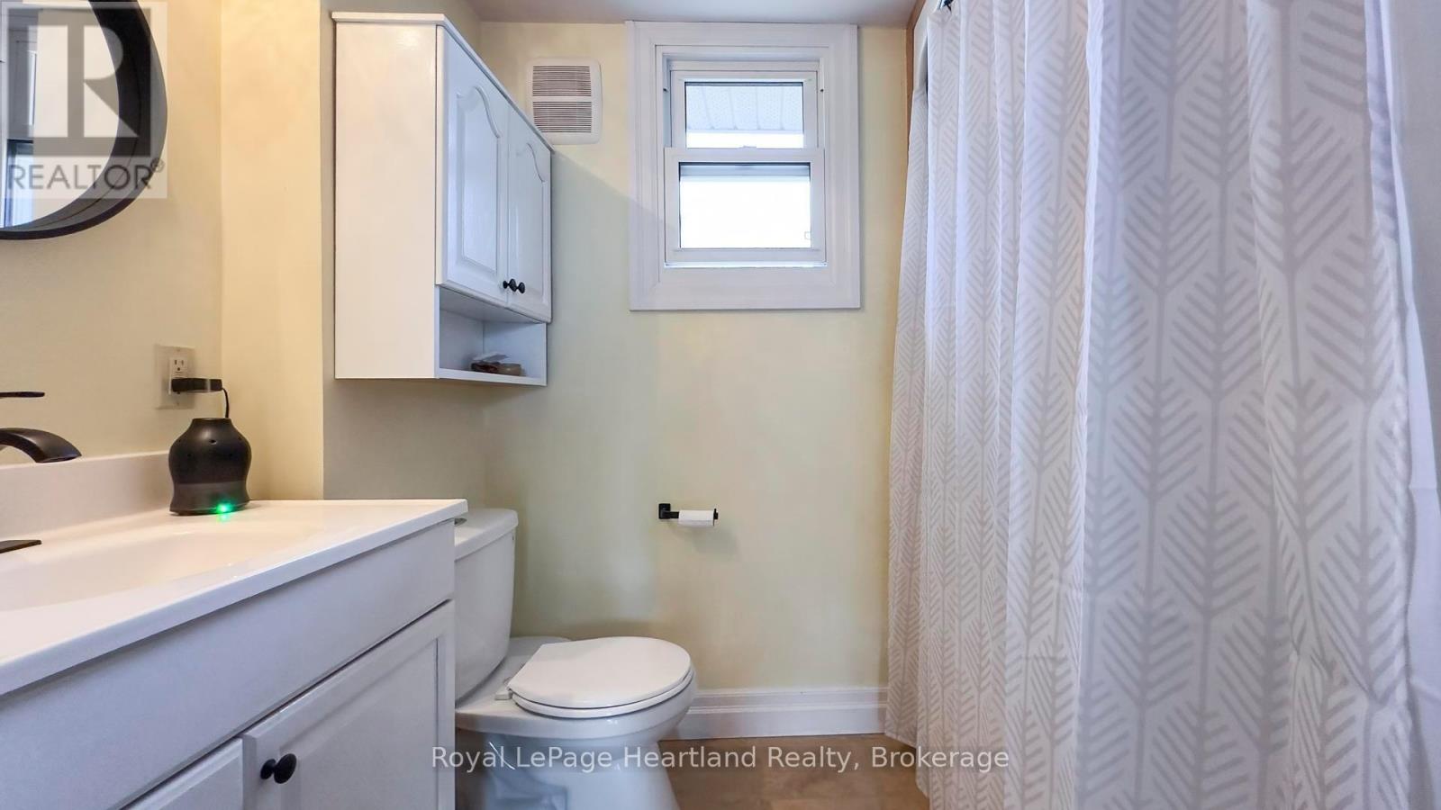 74398 Cardinal Court, Bluewater, Ontario  N0M 1G0 - Photo 25 - X12039830
