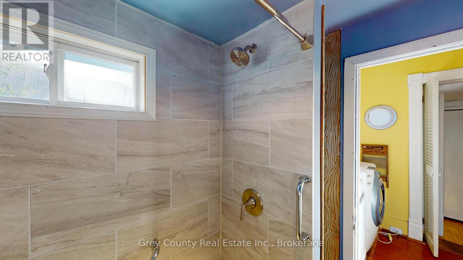 27-29 Main Street E, Grey Highlands, Ontario  N0C 1H0 - Photo 26 - X12070045