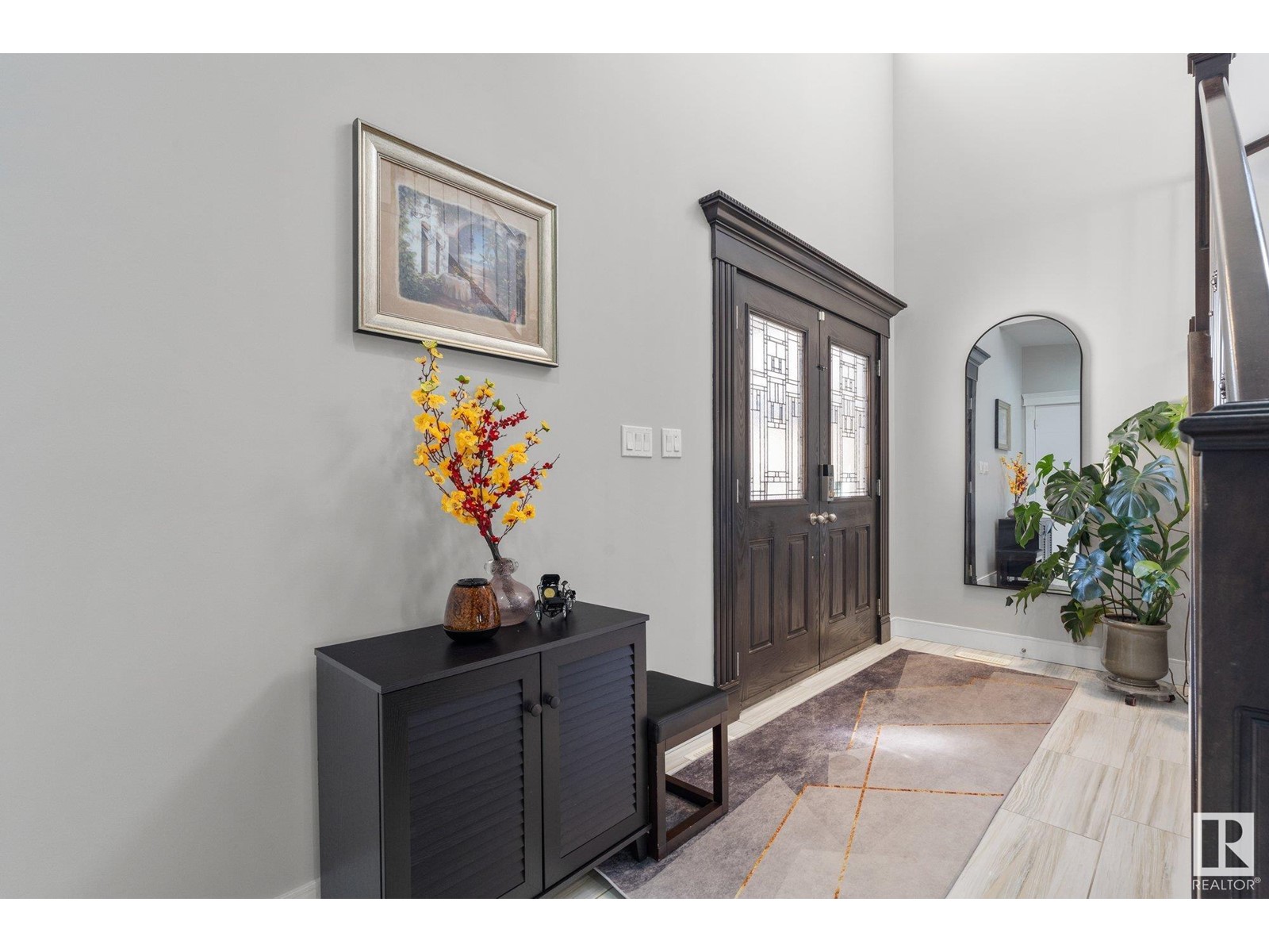 Property at 16718 61 ST NW image 3
