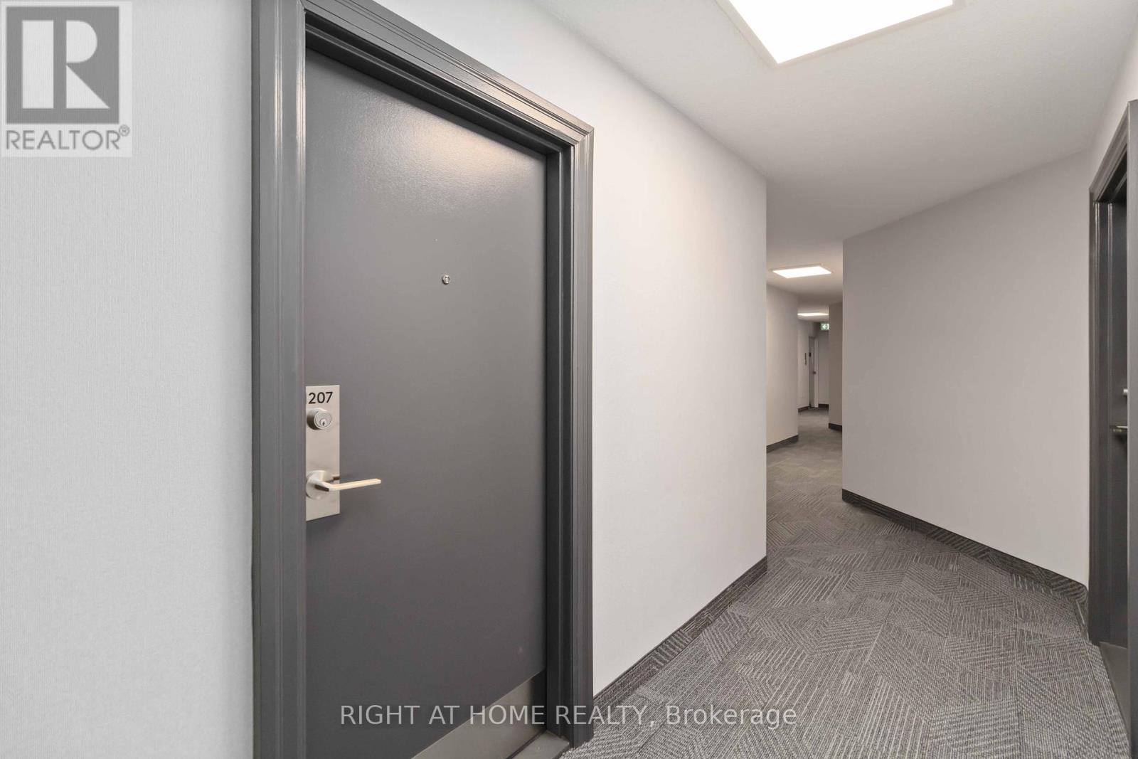 Property at 1207 - 3501 GLEN ERIN DRIVE image 4